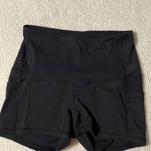 Salty Honey surfer shorts